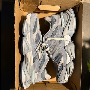 New Balance 9060 - Moon Daze. Brand new with damaged box.